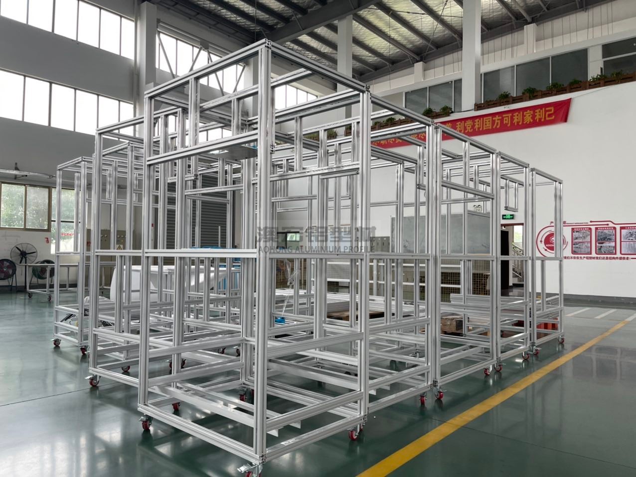 工業(yè)鋁型材框架系統(tǒng)：從選型痛點(diǎn)到集成方案的實(shí)踐路徑